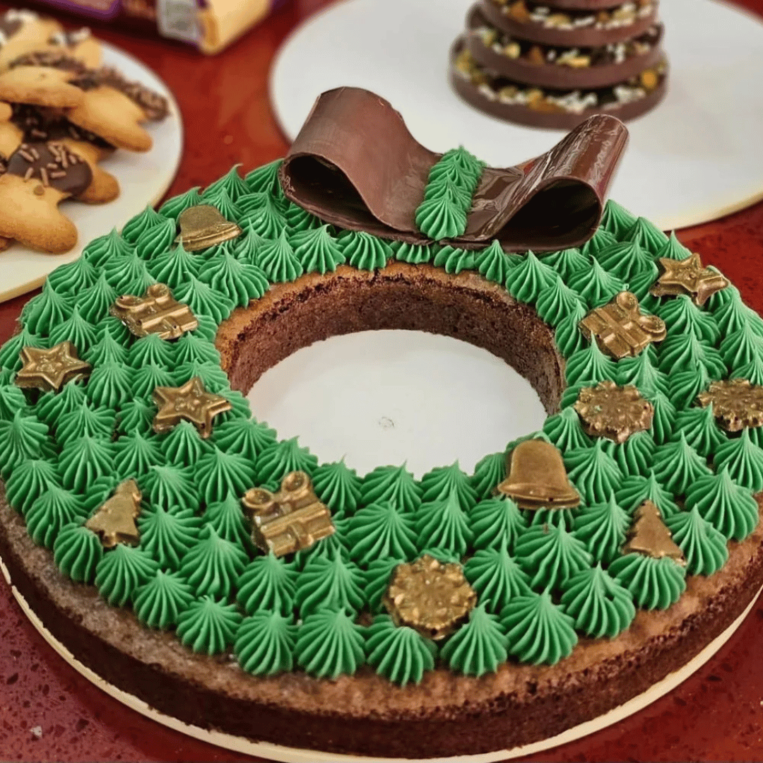 Curso Sobremesa na Caixa Floresta Negra e Guirlanda Brownie Natalina com Sicao 04/12/25 9h às 11h30